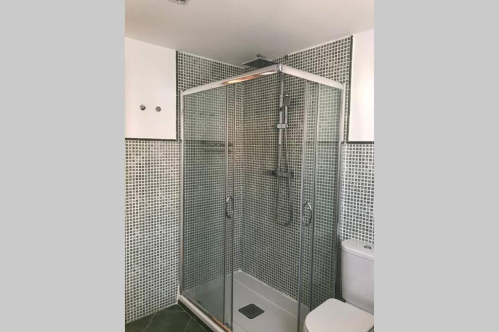 Apartamento Primera Linea De Playa Финистере Екстериор снимка