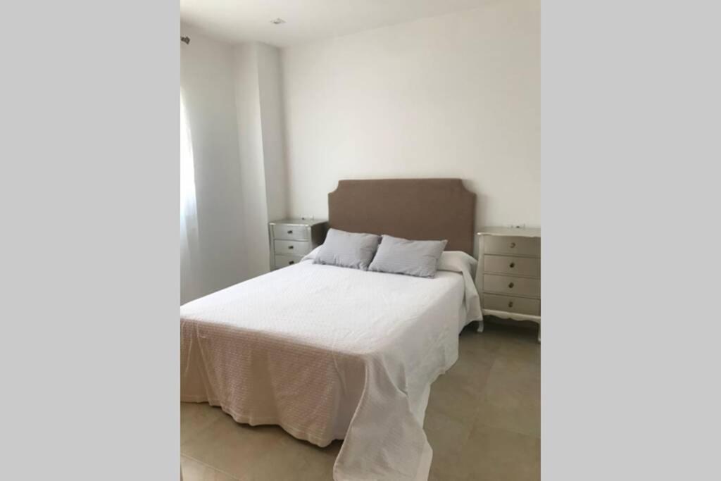 Apartamento Primera Linea De Playa Финистере Екстериор снимка