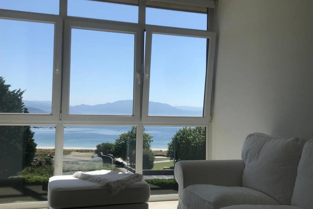Apartamento Primera Linea De Playa Финистере Екстериор снимка